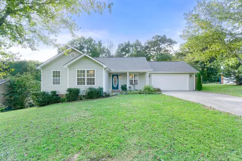 137 Dylan Dr, Ringgold, GA 30736