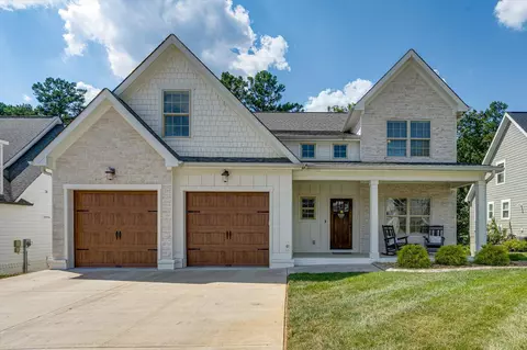 9124 White Ash Dr, Ooltewah, TN 37363