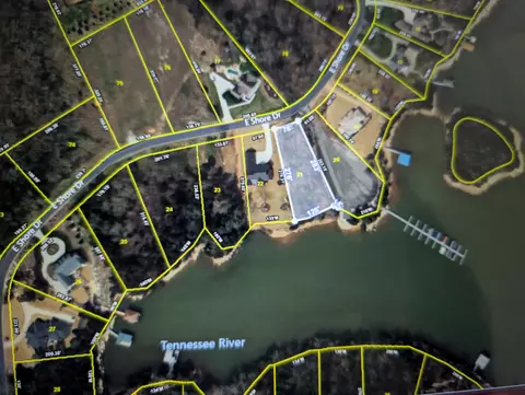 21 E Shore Dr #21, Rockwood, TN 37854