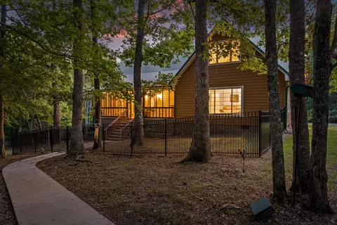 Exterior - 68 Bluff View Dr, Dunlap, TN 37327 photo 6 of 28