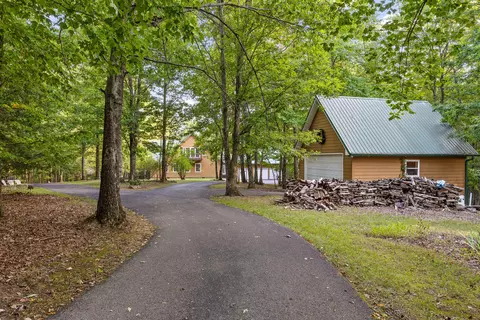 Exterior - 68 Bluff View Dr, Dunlap, TN 37327 photo 17 of 28