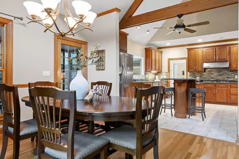 Dining - 68 Bluff View Dr, Dunlap, TN 37327 photo 3 of 3