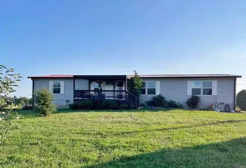 4423 Walkertown Rd, Dayton, TN 37321