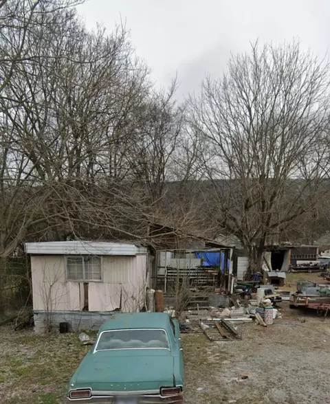 9633 Church St, Soddy Daisy, TN 37379