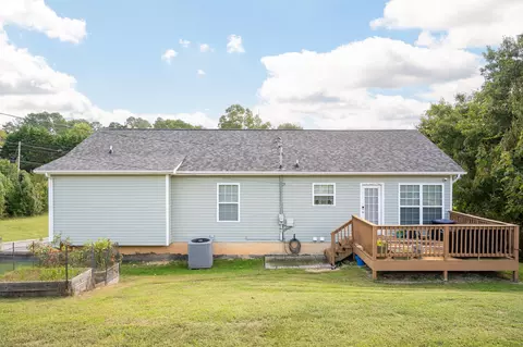 Exterior - 15 Easy St, Ringgold, GA 30736 photo 5 of 8