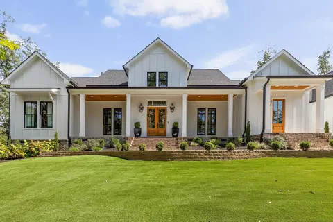 9132 Bill Reed Rd, Ooltewah, TN 37363