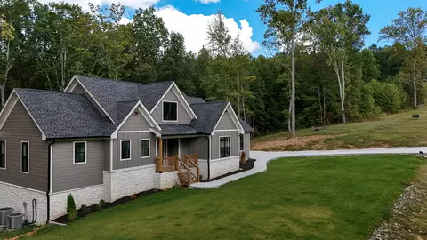 490 Moonlight Ln, Jasper, TN 37347 photo 3