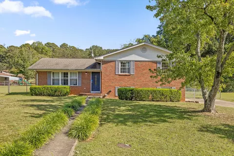 7304 Frances Dr, Chattanooga, TN 37421