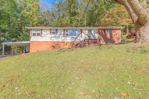 9851 Millsaps St, Soddy Daisy, TN 37379