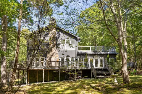 440 Mac Lake Dr, Rising Fawn, GA 30738