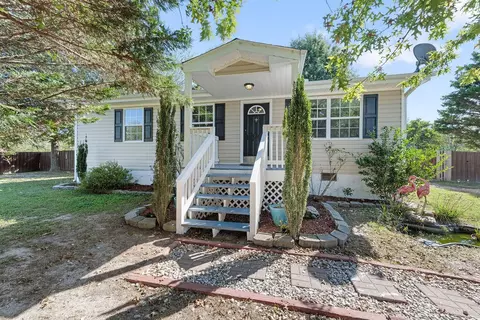 149 Harden Dr, Ringgold, GA 30736
