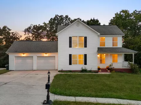 170 Battlebluff Dr, Fort Oglethorpe, GA 30742