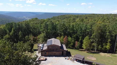 3128 Browns Trace Rd, South Pittsburg, TN 37380