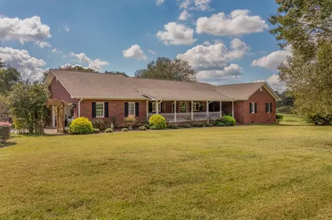 272 NW Fairview Rd NW, Calhoun, GA 30701