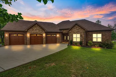135 Raulston Falls Rd, Jasper, TN 37347