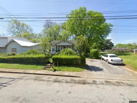 1710 E 25th St, Chattanooga, TN 37404