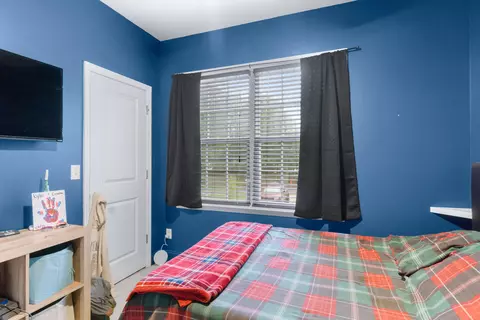 Bedroom - 285 Cooper Rd, Rock Spring, GA 30739 photo 6 of 9
