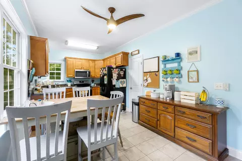 Kitchen - 285 Cooper Rd, Rock Spring, GA 30739 photo 2 of 5