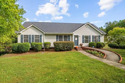 219 Windbrook Dr, Tunnel Hill, GA 30755