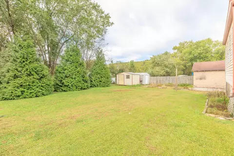 Exterior - 10 Ormand Dr, Chattanooga, TN 37415 photo 5 of 5