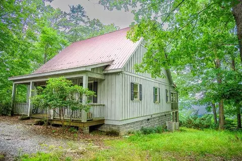 60 West Blf, Cloudland, GA 30731