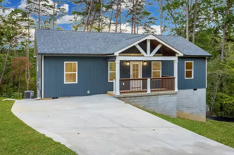 241 Dogwood Ln, Dunlap, TN 37327