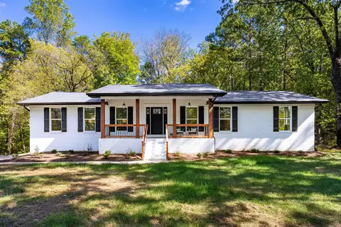 7740 Harper Rd, Hixson, TN 37343