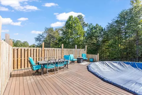Exterior - 533 Van Dell Dr, Rock Spring, GA 30739 photo 5 of 10