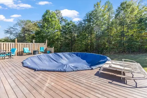 Exterior - 533 Van Dell Dr, Rock Spring, GA 30739 photo 4 of 10