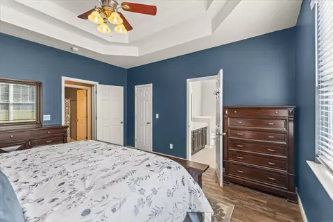 Bedroom - 533 Van Dell Dr, Rock Spring, GA 30739 photo 2 of 4