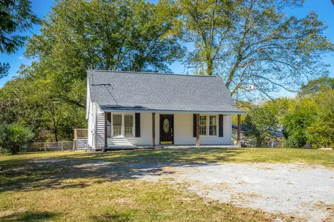 911 N Chattanooga St, Lafayette, GA 30728