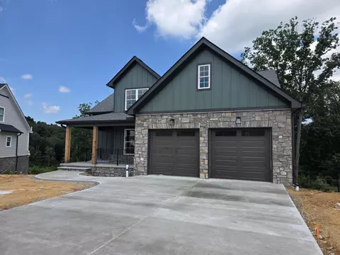 224 Goose Creek Cir, Soddy Daisy, TN 37379