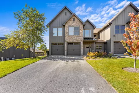 70 Canyon Villa Ln, Rising Fawn, GA 30738