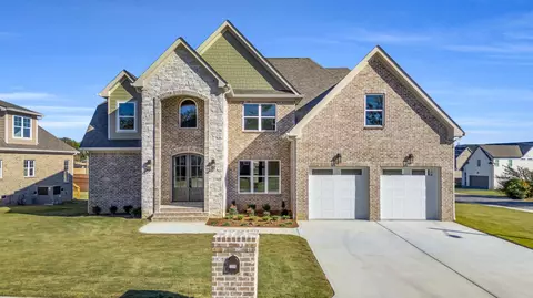 2206 Peterson Dr, Chattanooga, TN 37421