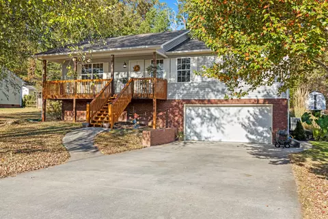 151 Farmway Dr SE, Cleveland, TN 37323