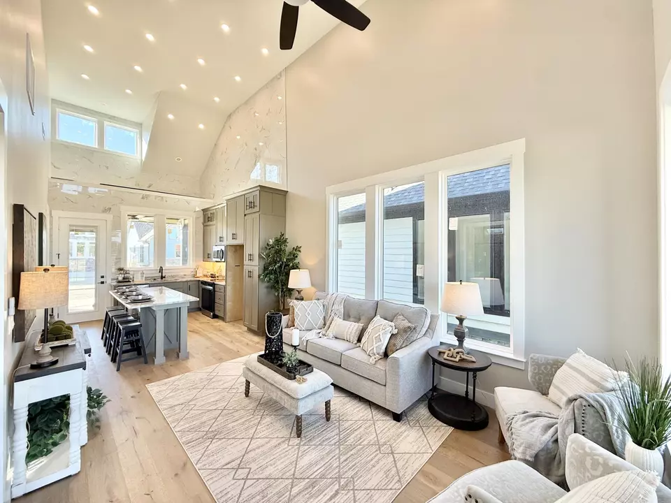 Living - 396 Idle Place Cir #LOT 57, Rossville, GA 30741 photo 1 of 3