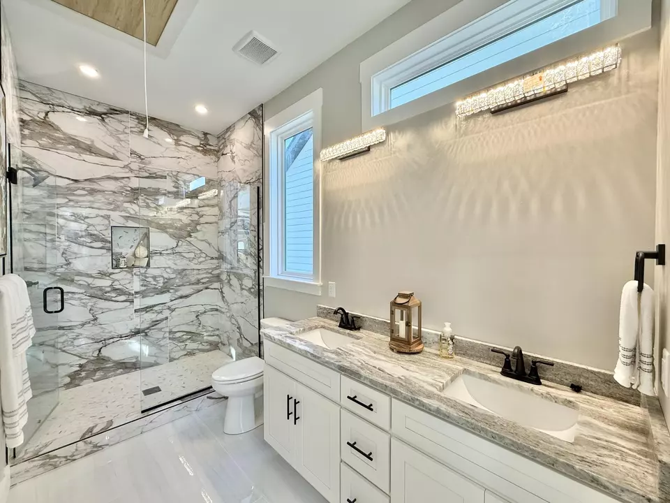 Bath - 396 Idle Place Cir #LOT 57, Rossville, GA 30741 photo 1 of 4