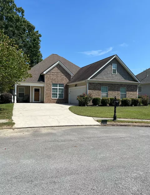 1727 Collie View Ln, Hixson, TN 37343