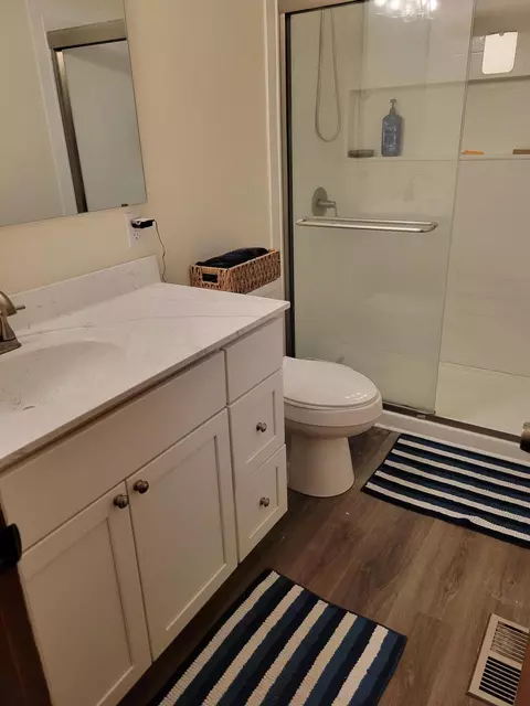 Bath - 15 Apache Trl, Kimball, TN 37347 photo 3 of 7