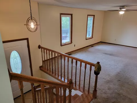 Living - 15 Apache Trl, Kimball, TN 37347 photo 5 of 5