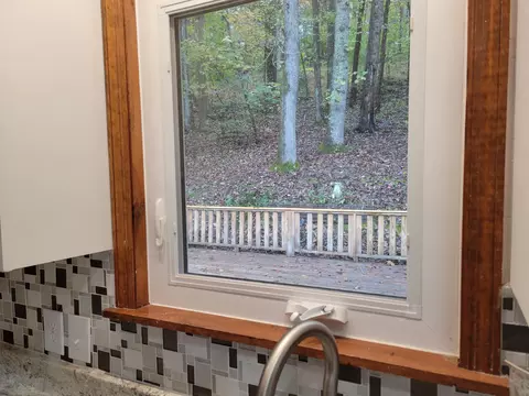 Kitchen - 15 Apache Trl, Kimball, TN 37347 photo 3 of 3