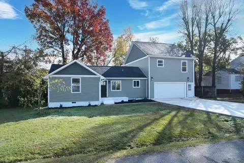 1024 Hurst St, East Ridge, TN 37412