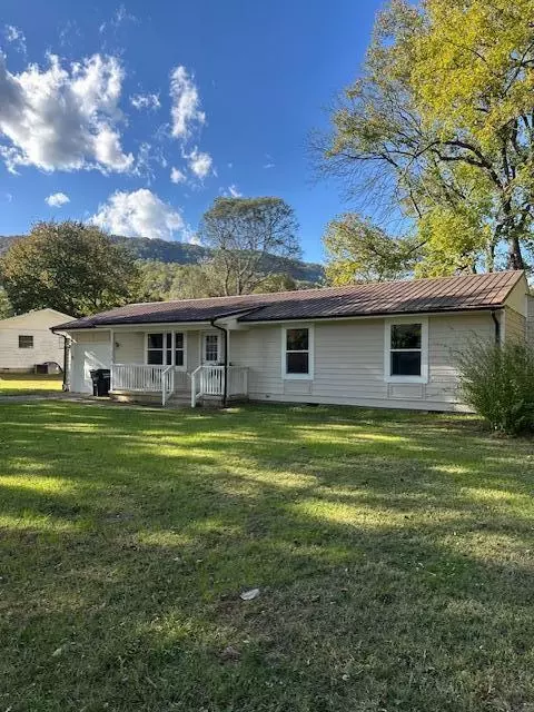 102 Danny Dr, Jasper, TN 37347
