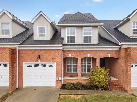 8282 Double Eagle Ct, Ooltewah, TN 37363