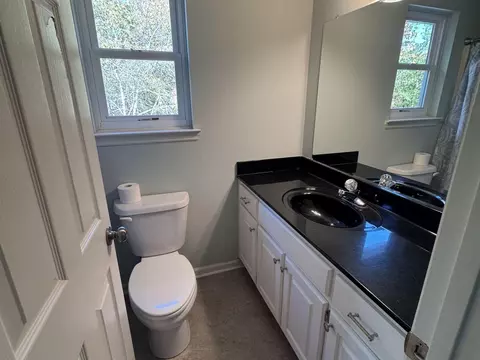 Bath - 6701 Cooley Rd, Harrison, TN 37341 photo 3 of 3