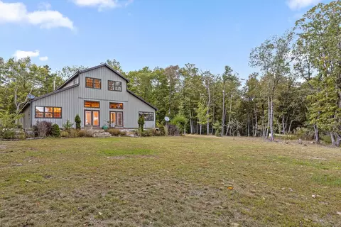 400 Maple Trl, Pikeville, TN 37367