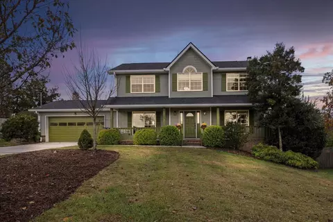 Exterior - 8120 Fallen Maple Dr, Chattanooga, TN 37421 photo 2 of 13