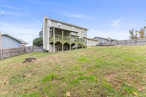 Exterior - 8120 Fallen Maple Dr, Chattanooga, TN 37421 photo 12 of 13