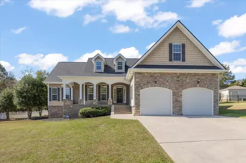 195 Honeysuckle Dr, Rock Spring, GA 30739