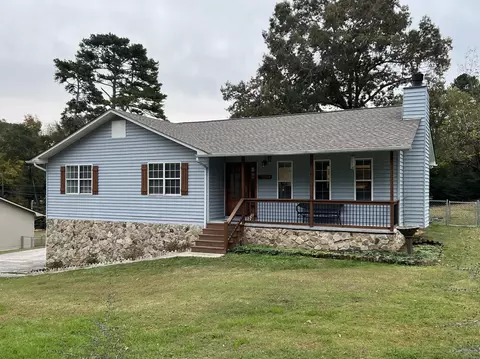 2316 Green Valley Rd, Soddy Daisy, TN 37379